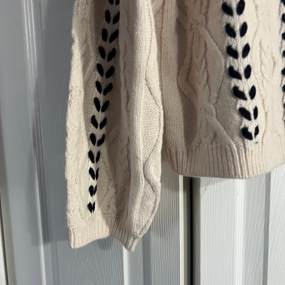 CeCe Women's Cream and Black Cable Knit Cardigan - Picture 5 of 11